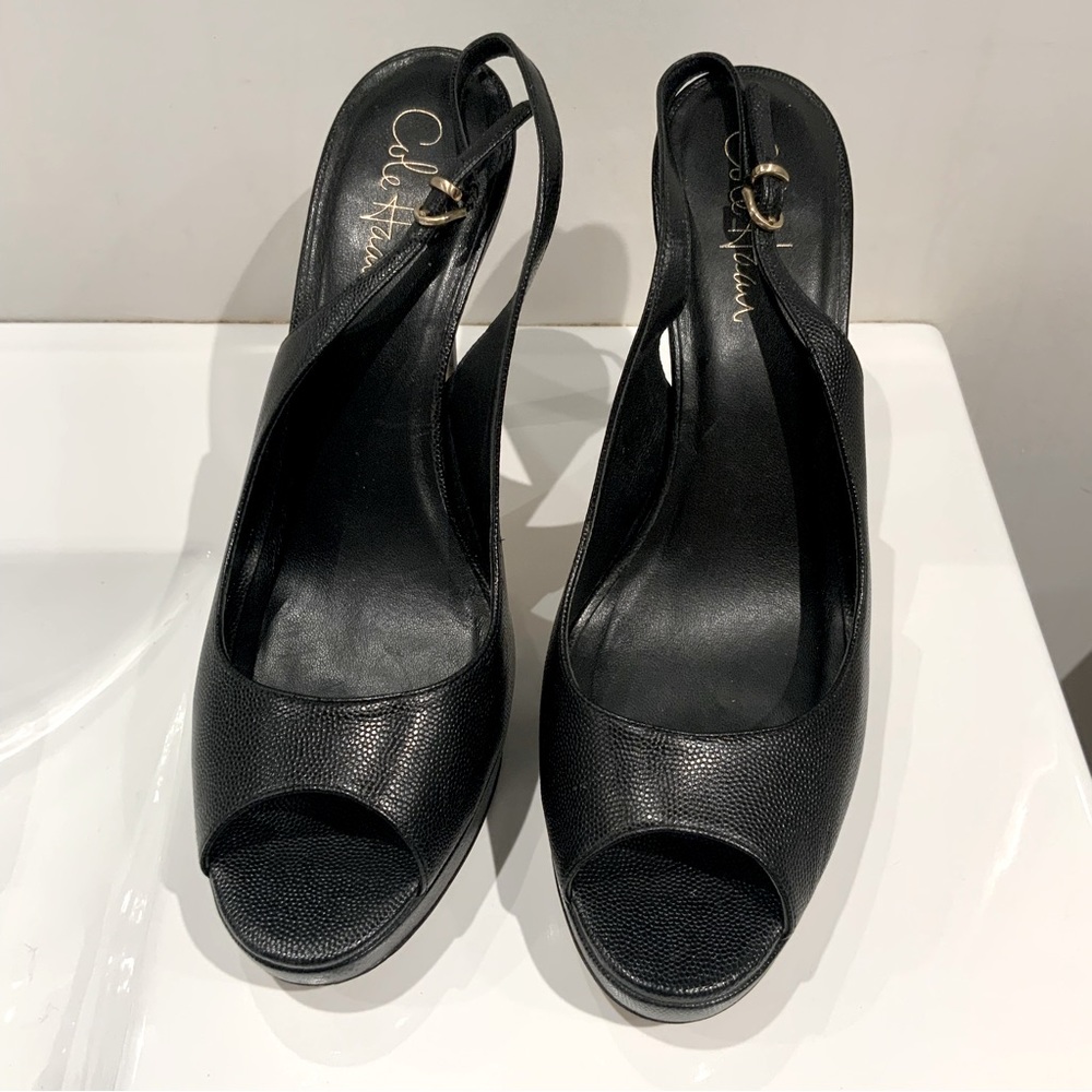 Pristine Cole Haan x Nike sling back peep toes